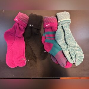 Merrell Ribbed Women’s Crew Socks - 4 Pack, S/M